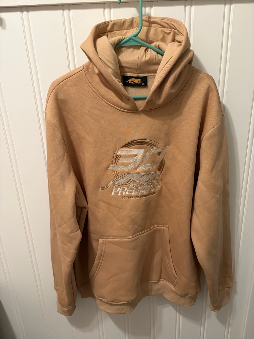 Predator Cues 30th Anniversary Hoodie - Men's XL Tan/Beige Billiards Pool